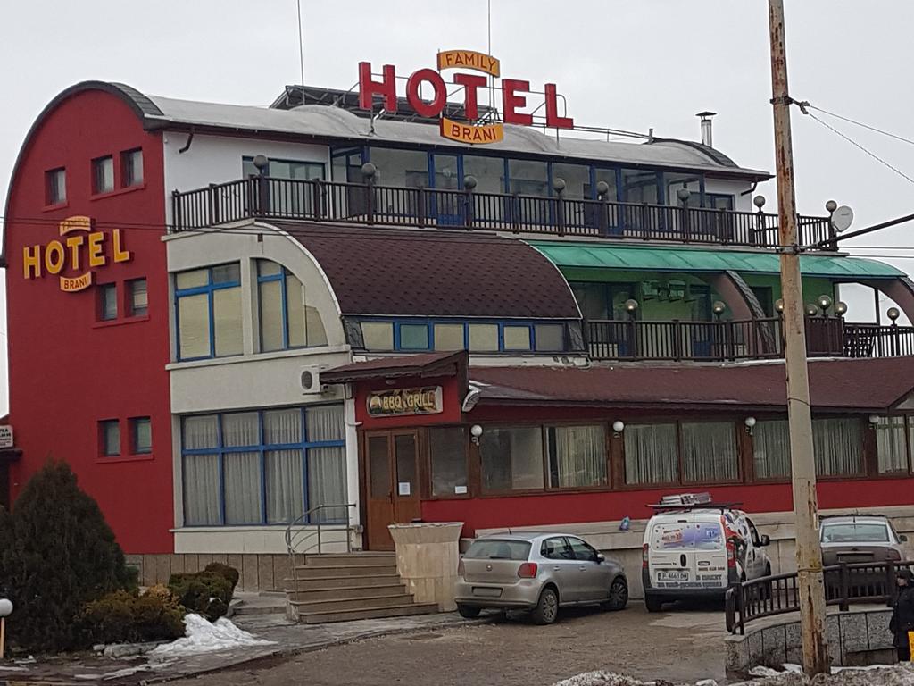 Brani Family Hotel Ruse Bagian luar foto